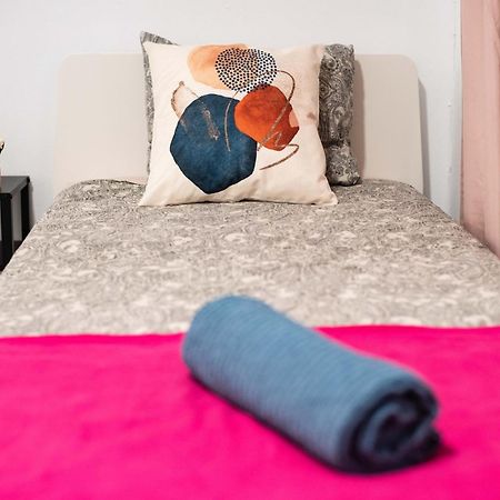 Nice Room By Eixample Барселона Экстерьер фото