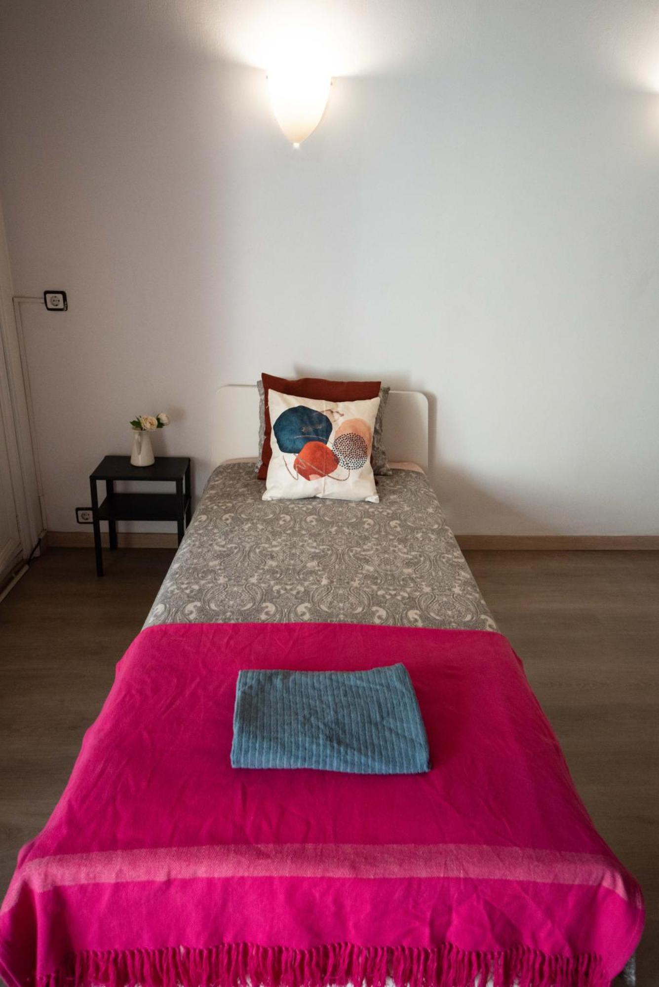 Nice Room By Eixample Барселона Экстерьер фото