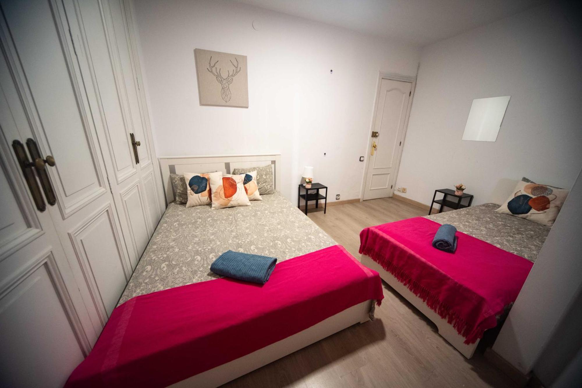 Nice Room By Eixample Барселона Экстерьер фото